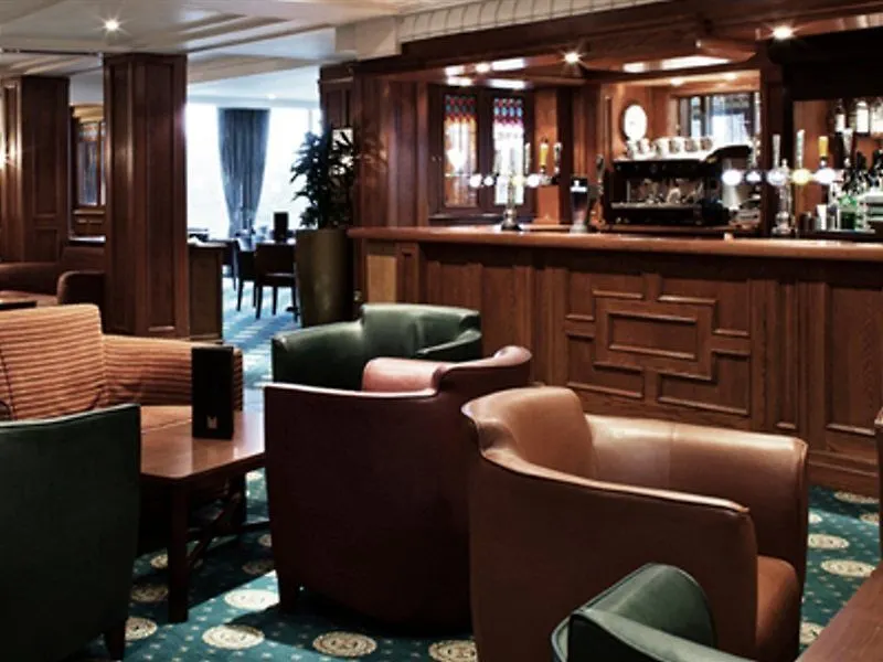 The Copthorne Hotel Cardiff 4*,
